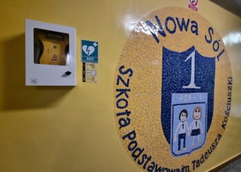 Defibrylator w SP nr 1 - Nowa Sól