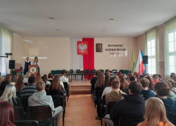 Dzień Żołnierzy Niezłomnych w liceum w Sulechowie Radio Zachód - Lubuskie