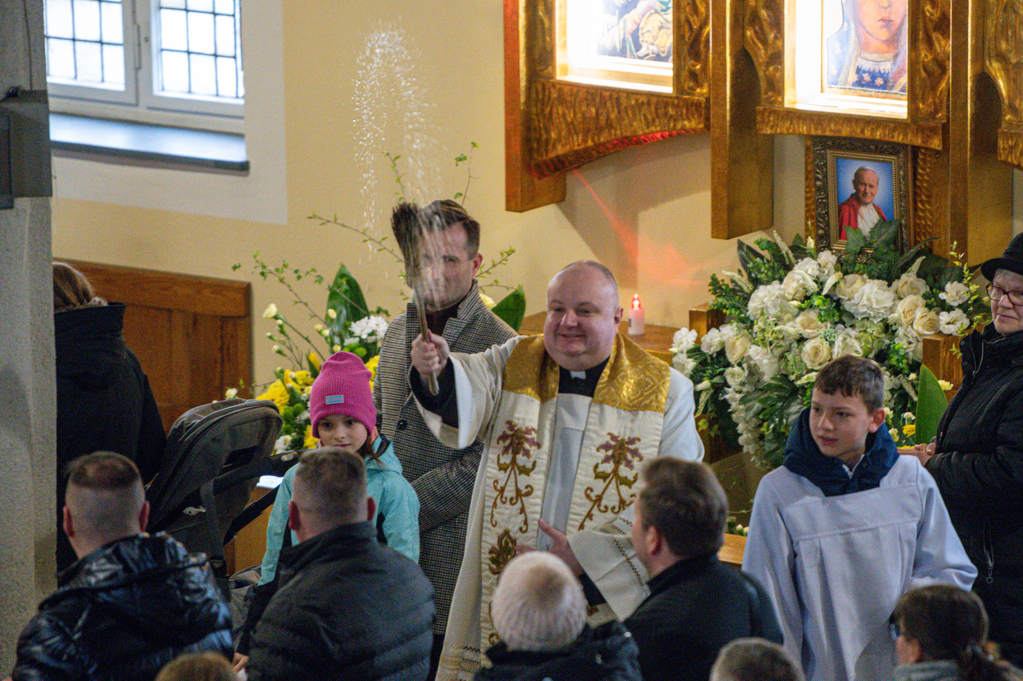 Święcenie pokarmów w Zielonej Górze. Co mieszkańcy mają w koszykach? [DUŻO ZDJĘĆ] Radio Zachód - Lubuskie