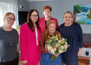 100-latka w gminie Świdnica otrzymała dodatkową emeryturę