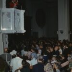 Kardynał Karol Wojtyła w kościele NMP Niepokalanej Wszechpośredniczki Łask w Niepokalanowie, 1976 r./www.szukajwarchiwach.gov.pl