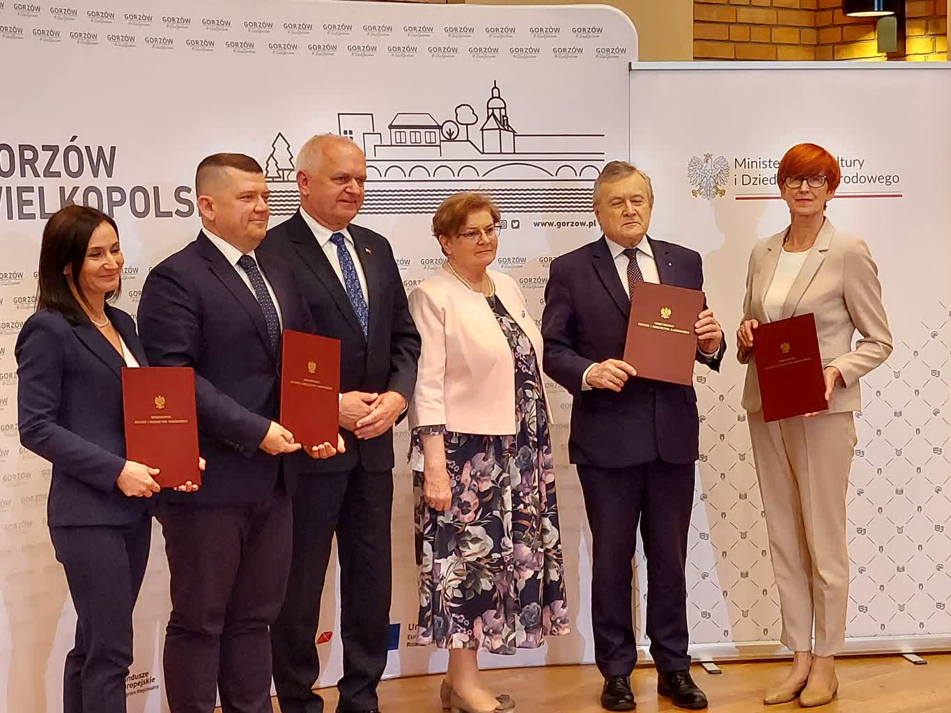 Umowa podpisana. Ministerstwo współprowadzi Gorzowską Filharmonię Radio Zachód - Lubuskie