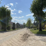 Uciążliwy dojazd do wielkiej fabryki mebli będzie odnowiony. Minister odwiedził teren inwestycji Radio Zachód - Lubuskie