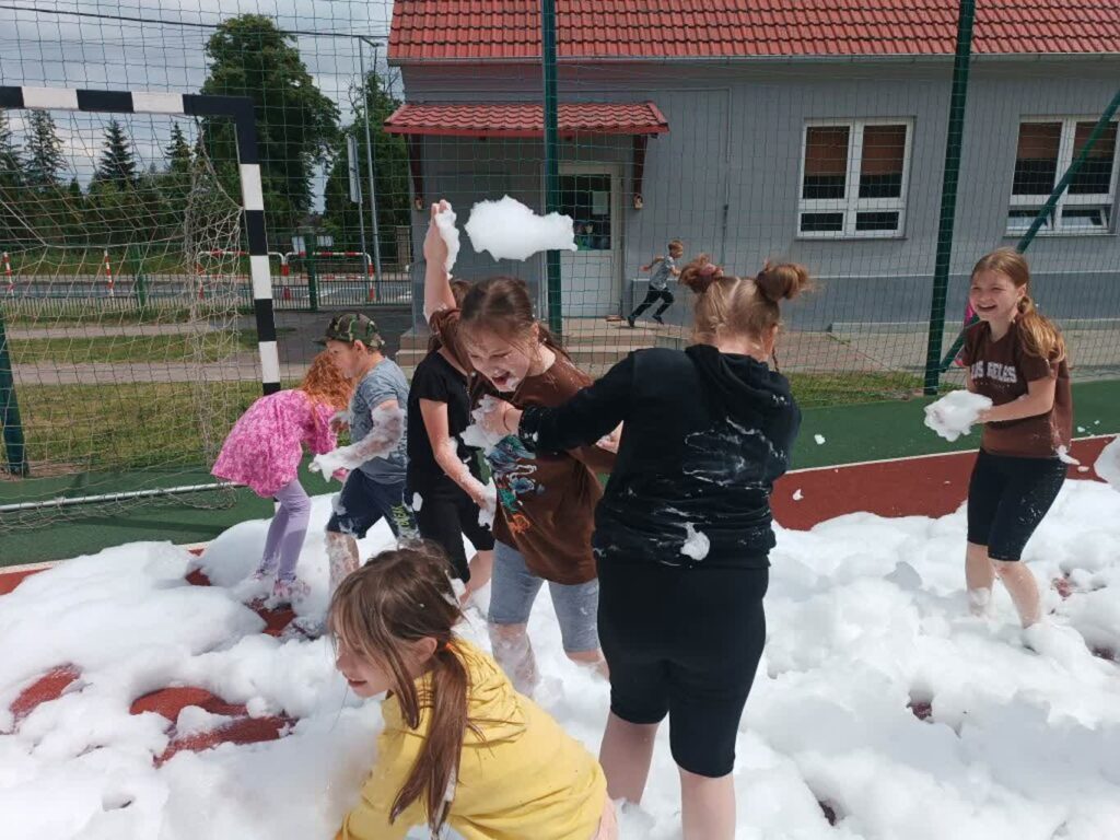 Fot. spklenica.edu.pl. Dzień Dziecka w SP w Klenicy