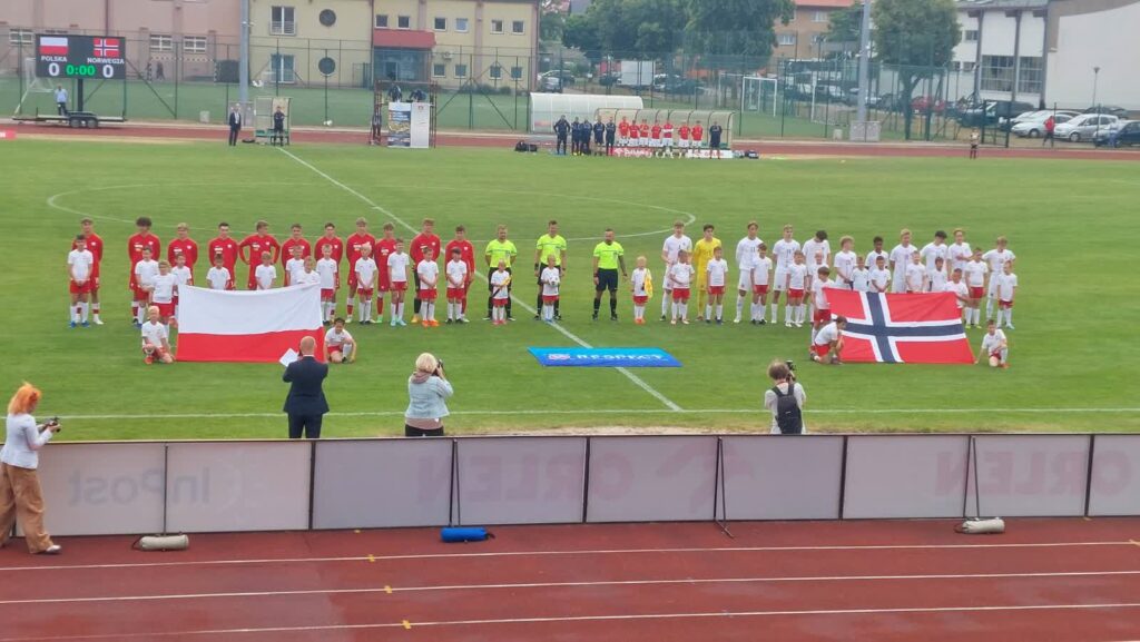 Dębski zadebiutował w urodziny, Polska wygrała z Norwegią! Radio Zachód - Lubuskie