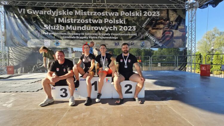 Dwa medale i rekord Polski Lubuskiego Klubu Ketlebell Radio Zachód - Lubuskie