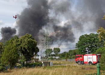 Pożar chemikaliów w Przylepie. Co dalej? K. Kaliszuk Radio Zachód - Lubuskie