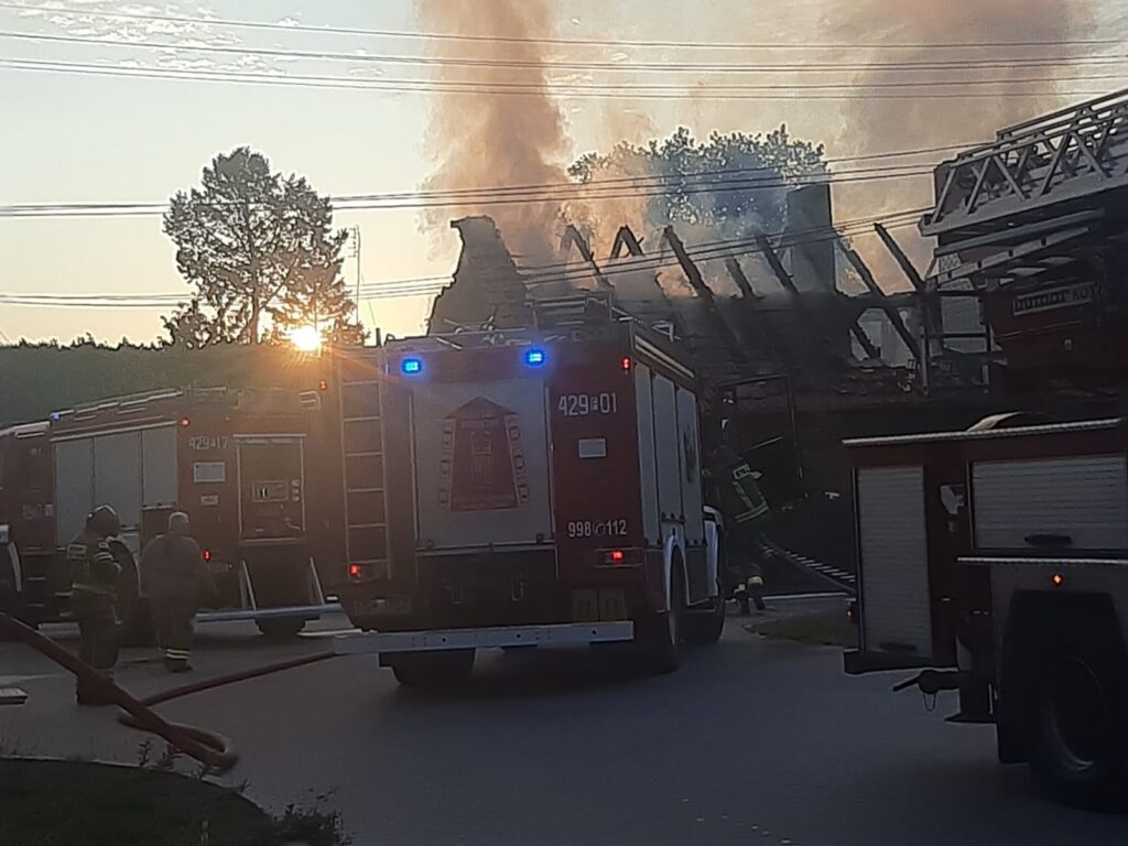 Pożar w Toporowie. Jedna osoba poszkodowana [ZDJĘCIA] Radio Zachód - Lubuskie