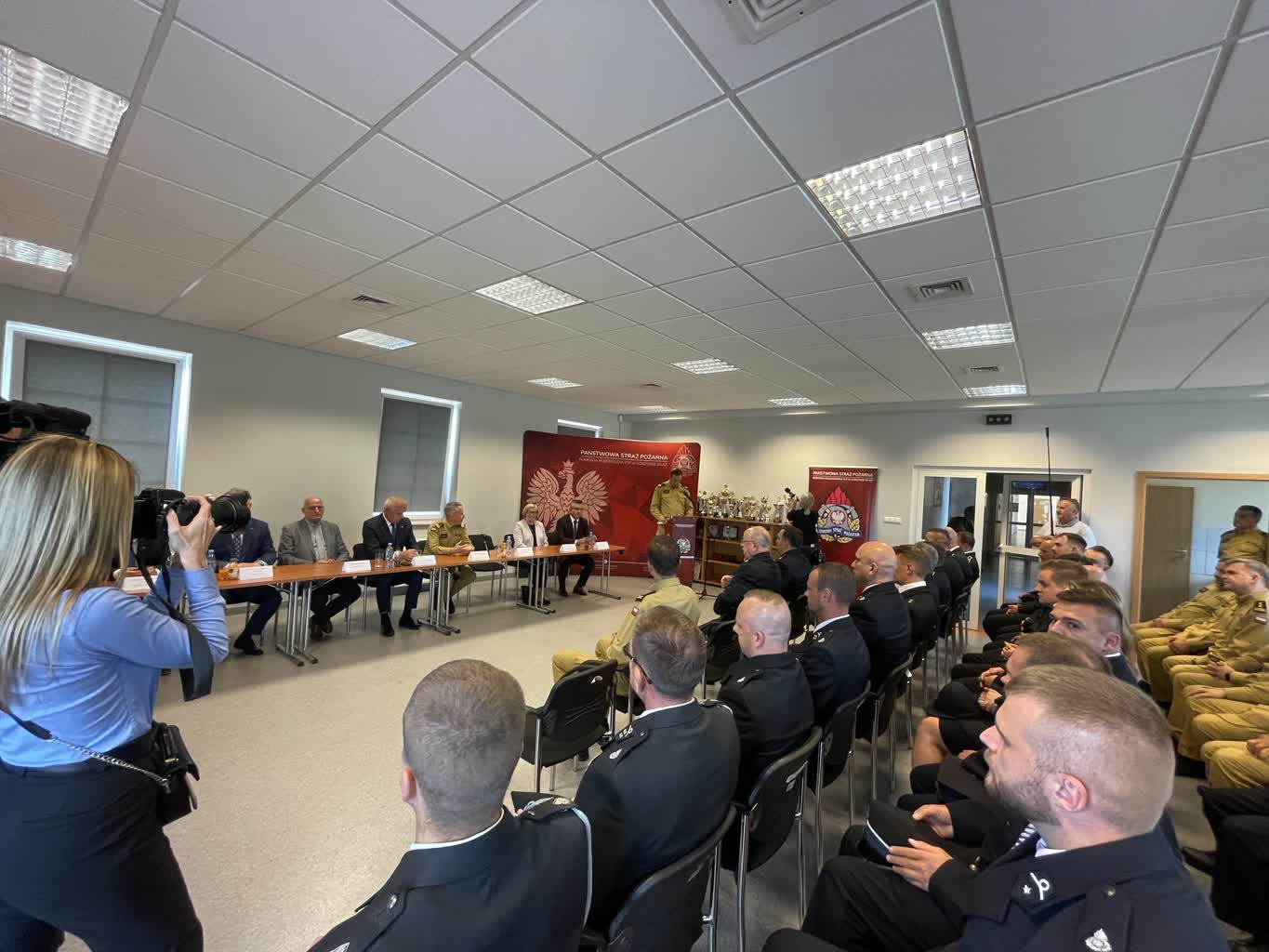 Komendant Główny PSP podziękował strażakom w Zielonej Górze [ZDJĘCIA] Radio Zachód - Lubuskie