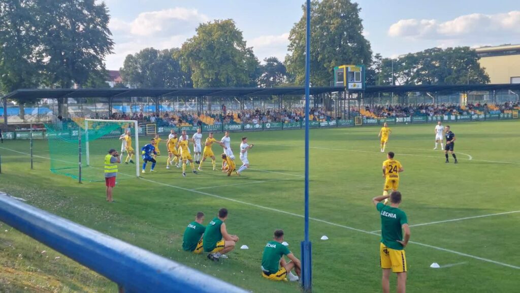 Alarm! Lechia przegrała po raz trzeci w czwartym meczu Radio Zachód - Lubuskie