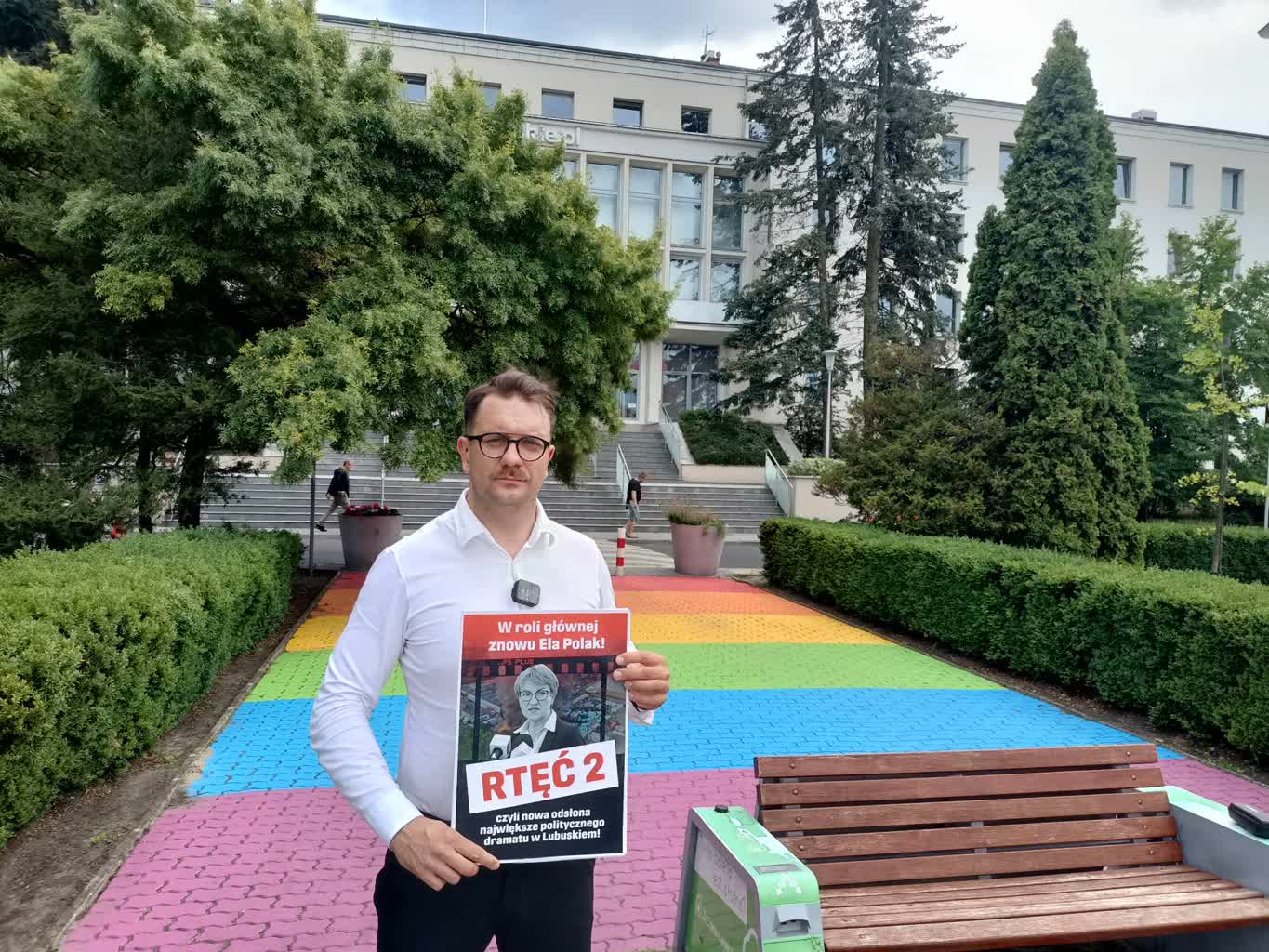 Poseł Ł. Mejza komentuje pożar odpadów w Przylepie Radio Zachód - Lubuskie