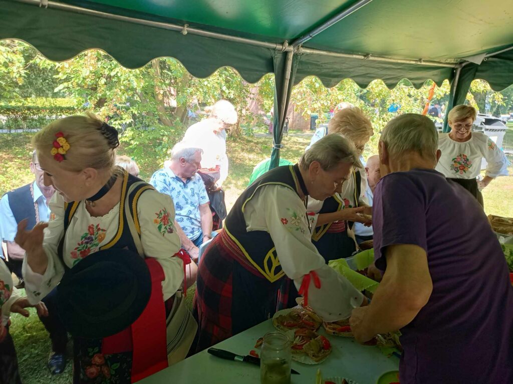 Festiwal Kuchni Bukowińskiej w Iłowej Radio Zachód - Lubuskie