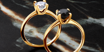 Czarne diamenty w biżuterii ślubnej – hit czy kit?