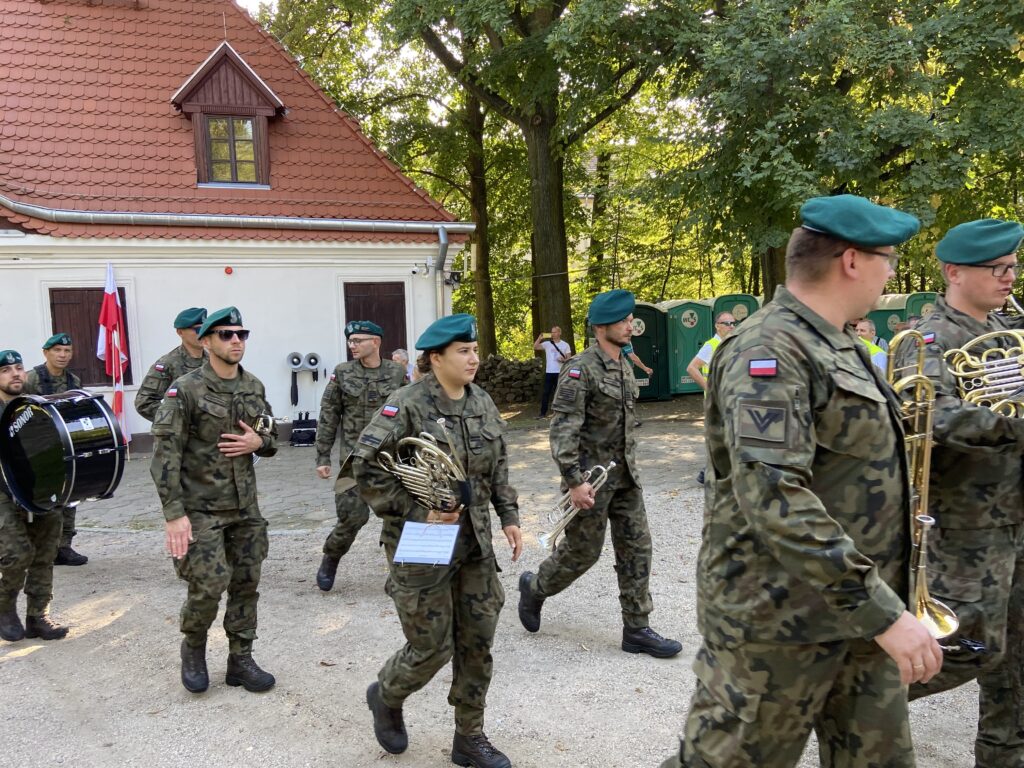 Mężczyźni pielgrzymowali do Międzyrzecza Radio Zachód - Lubuskie