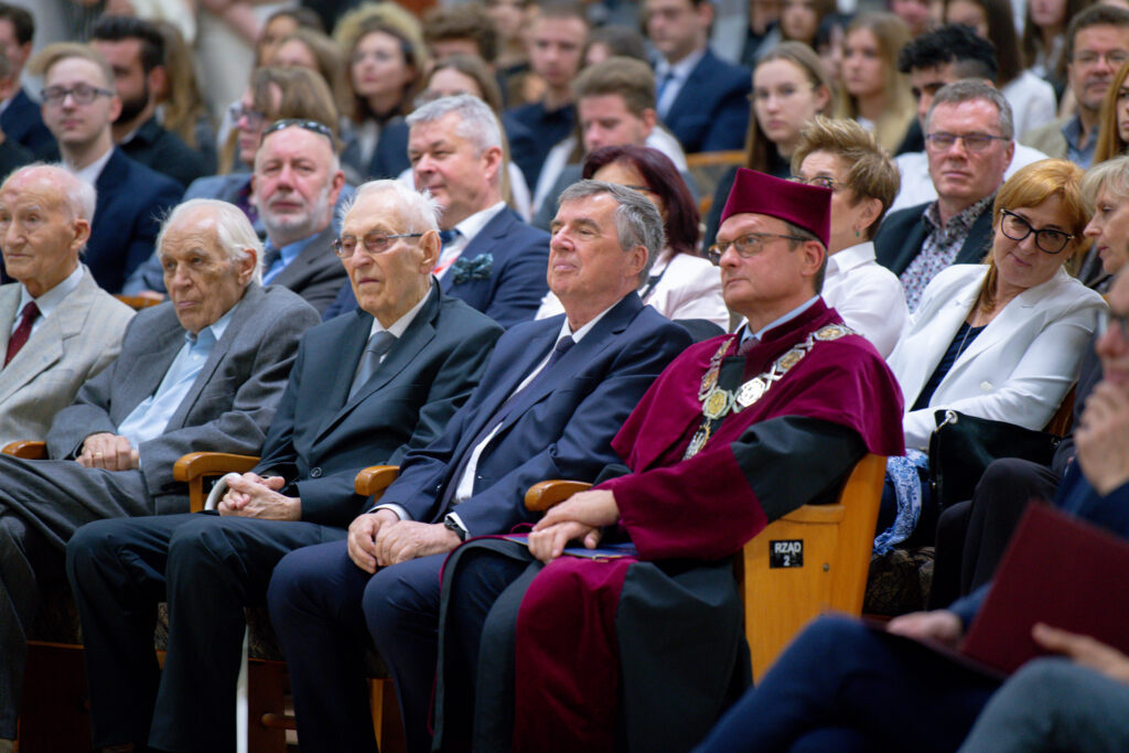 Inauguracja roku akademickiego 2023/2024 na Uniwersytecie Zielonogórskim [ZDJĘCIA] Radio Zachód - Lubuskie