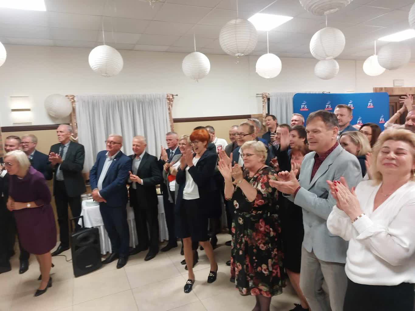 Wieczór wyborczy w gorzowskim sztabie PiS Radio Zachód - Lubuskie