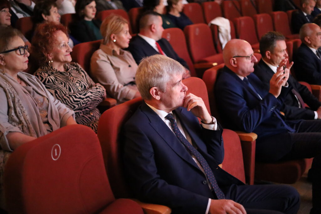 Doradztwo Rolnicze już od 100 lat w Polsce. Państwowe odznaczenia dla lubuskich doradców Radio Zachód - Lubuskie