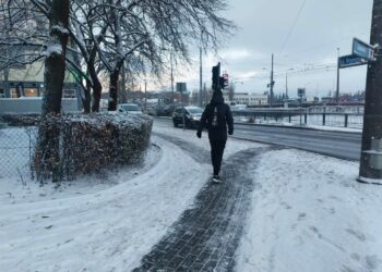 Pierwszy, prawdziwie śnieżny poranek w Gorzowie Radio Zachód - Lubuskie