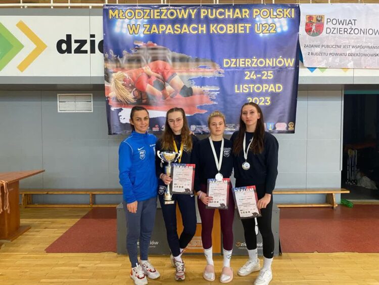 Zapaśniczki Agrosu Żary na podium Pucharu Polski U-22 Radio Zachód - Lubuskie