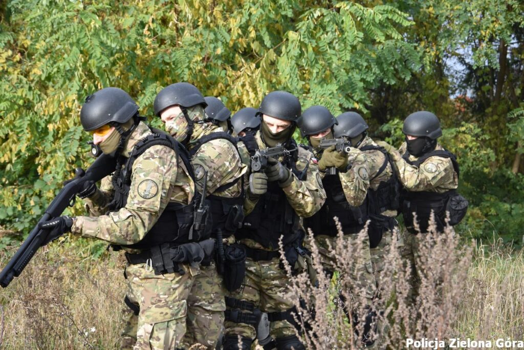 Szukasz pracy? Policjanci zapraszają w swoje szeregi Radio Zachód - Lubuskie