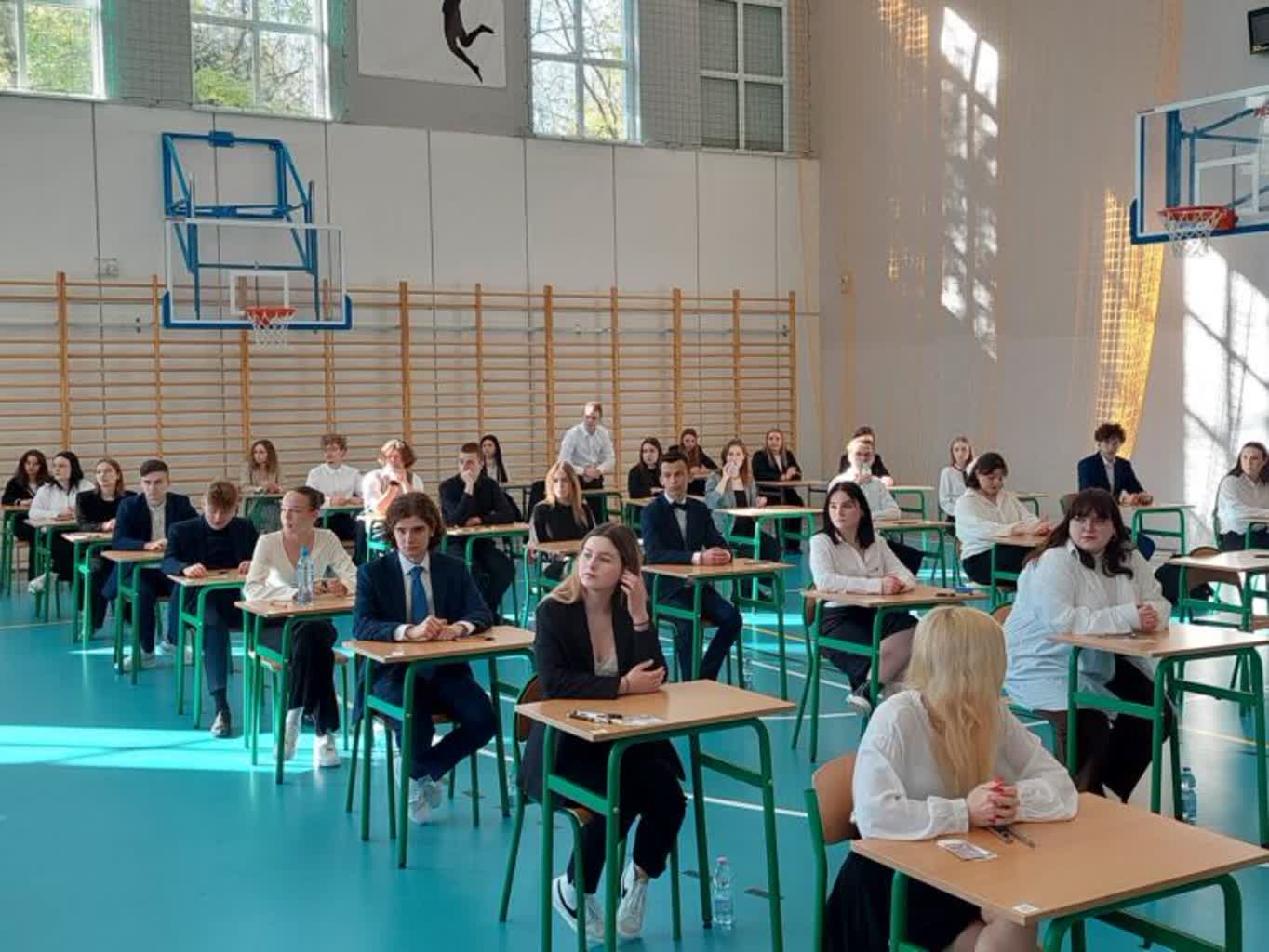 Uczniowie rozpoczynają próbne egzaminy maturalne Radio Zachód - Lubuskie