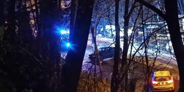 Pijany kierowca uderzył w słup na Warszawskiej Radio Zachód - Lubuskie