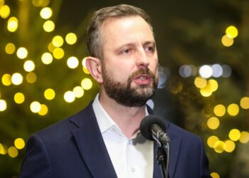 Wicepremier Kosiniak-Kamysz: Zablokowanie podwyżek dla nauczycieli to uderzenie w tych, którym ta pomoc jest potrzebna Radio Zachód - Lubuskie