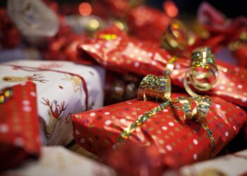 Jakie prezenty powinno się dawać na Święta? [SONDA] Radio Zachód - Lubuskie