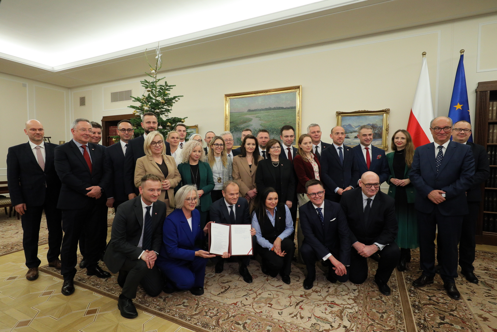 Sejm udzielił wotum zaufania rządowi premiera Donalda Tuska. Kim są nowi ministrowie? Radio Zachód - Lubuskie