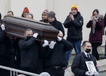 Aleksiej Nawalny został pochowany; na pogrzeb ściągnęły tysiące osób Radio Zachód - Lubuskie