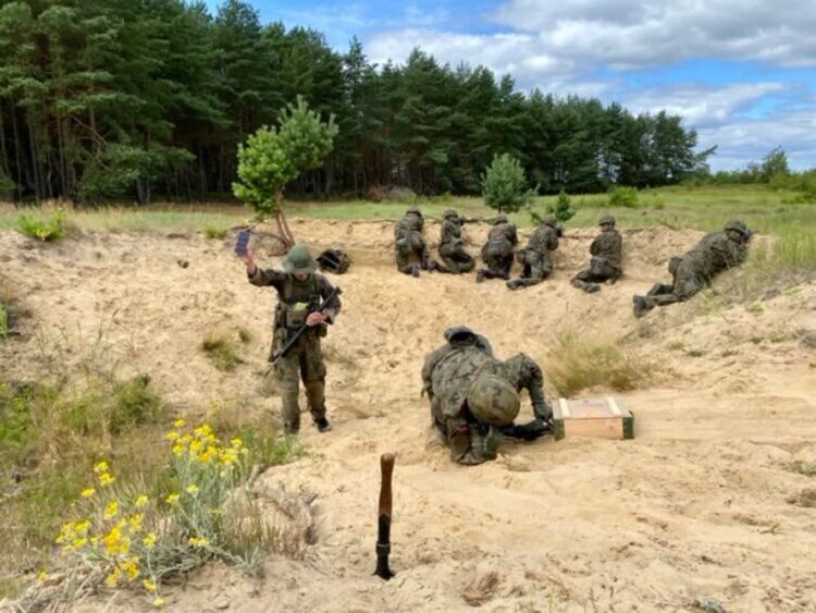 WOT: W ramach ćwiczeń żołnierze dostali rozkaz stawienia się w jednostkach Radio Zachód - Lubuskie