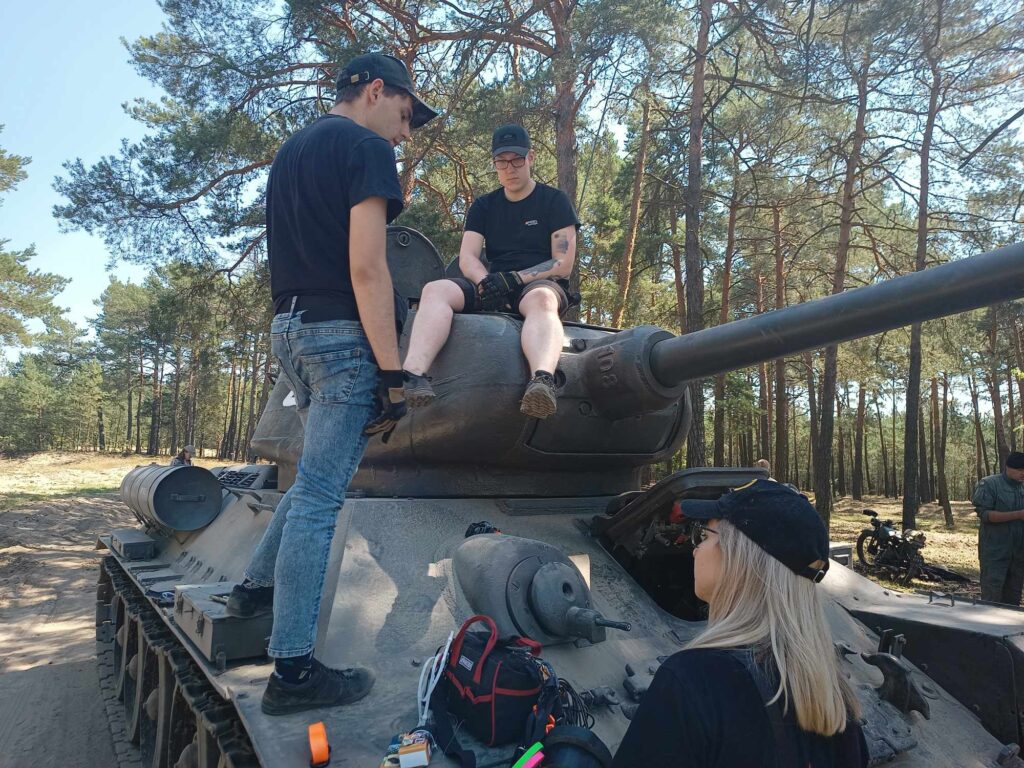 Żagański poligon i czołg T-34 na planie filmu fabularnego [ZDJĘCIA] Radio Zachód - Lubuskie