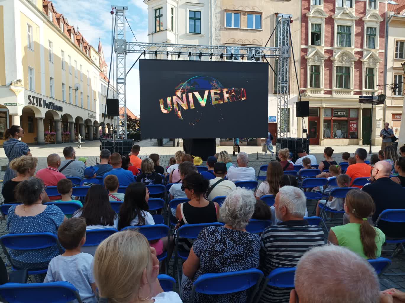 Pod zielonogórskim ratuszem można poznać historię lądowania na Księżycu Radio Zachód - Lubuskie