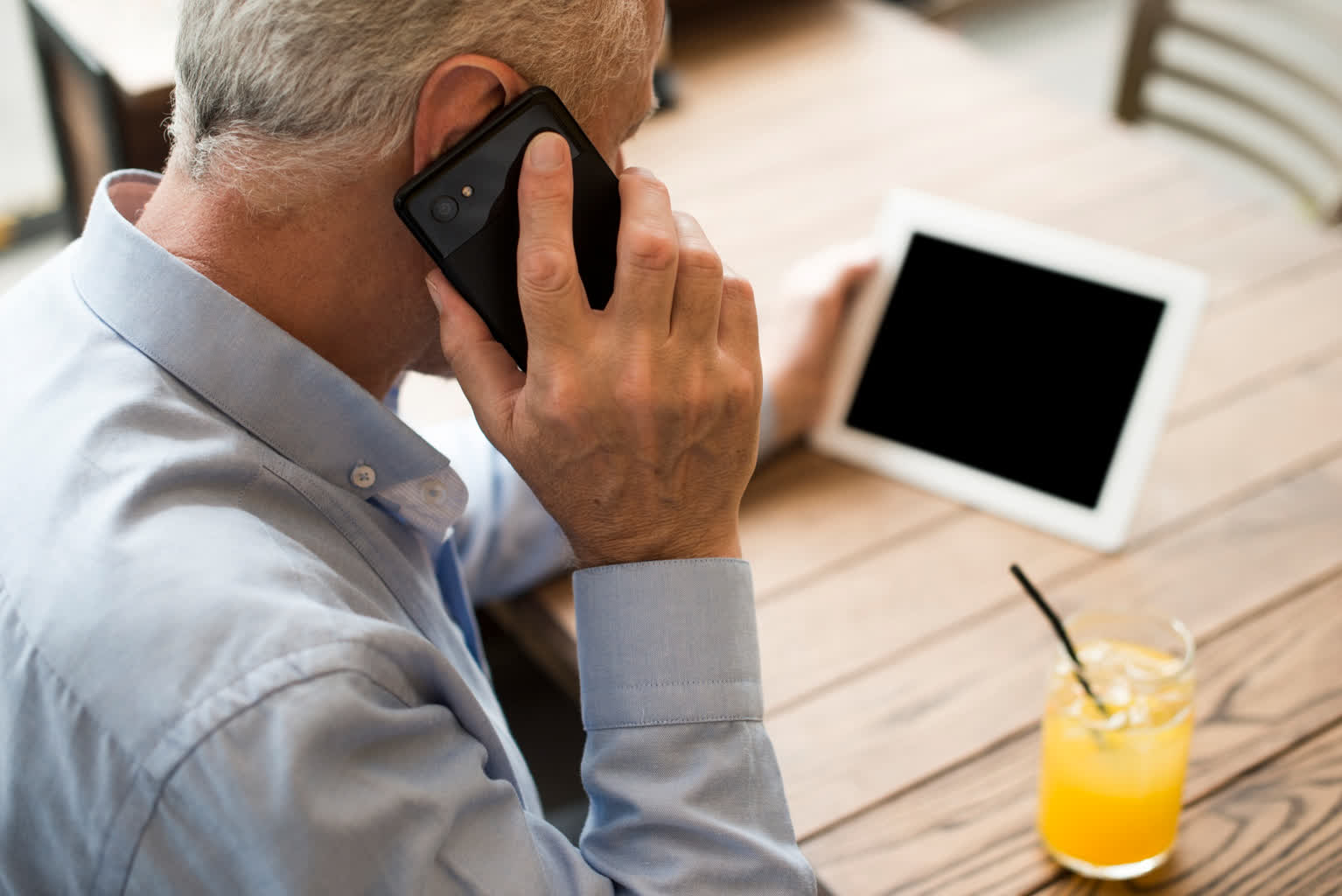 69-latek z Zielonej Góry wpłacił przestępcom ponad 239 tysięcy złotych Radio Zachód - Lubuskie