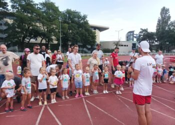 Kids Run na stadionie lekkoatletycznym w Zielonej Górze [ZDJĘCIA] Radio Zachód - Lubuskie