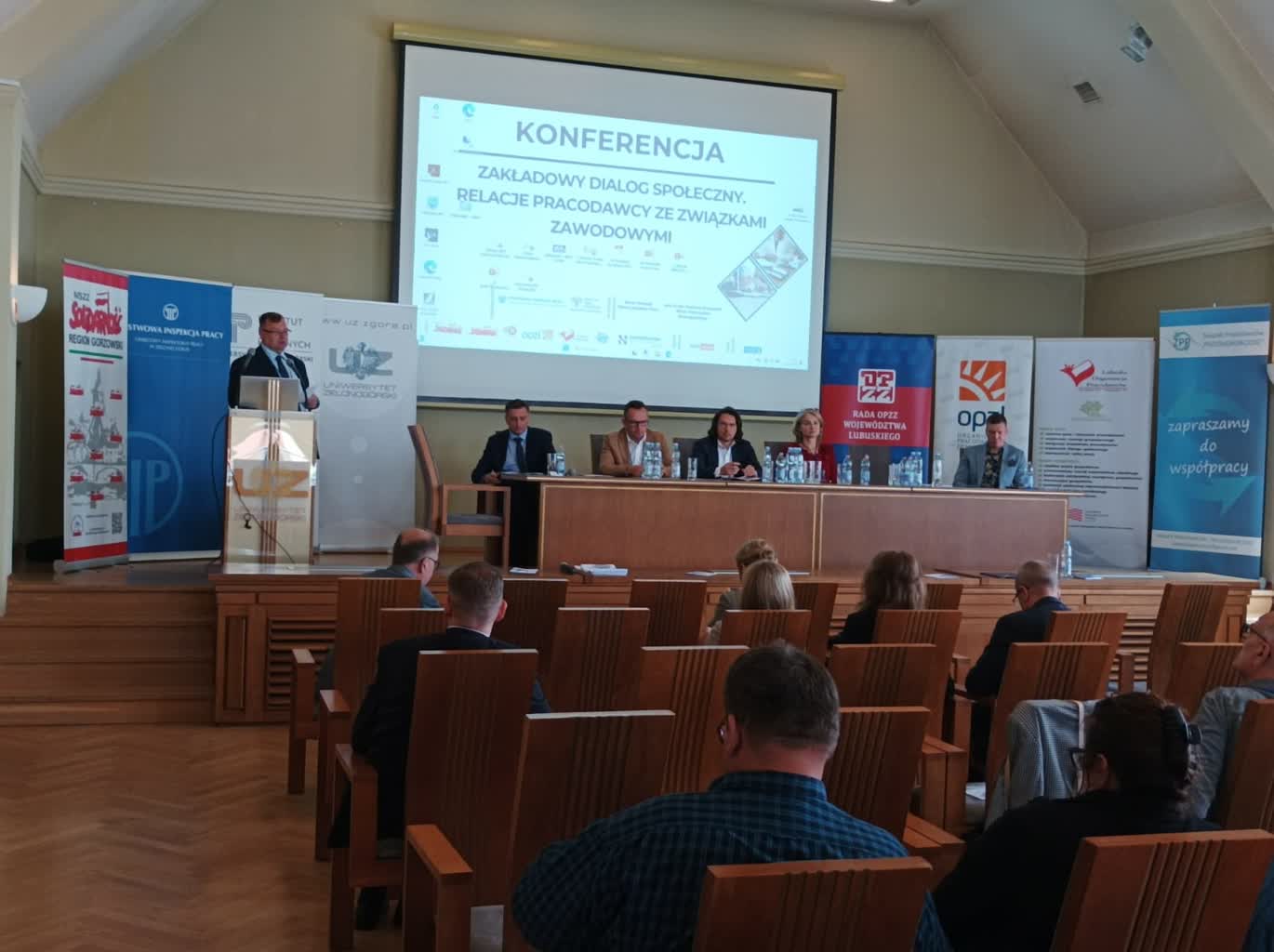 Konferencja o dialogu społecznym na Uniwersytecie Zielonogórskim Radio Zachód - Lubuskie