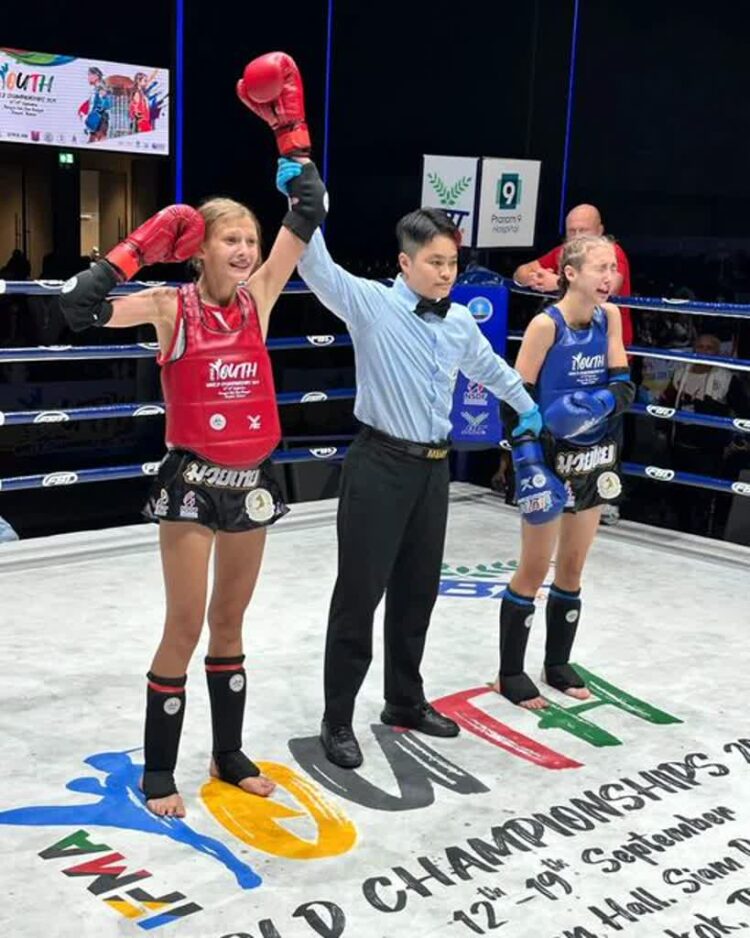 Hanna Sobecka mistrzynią świata U14-15 w muay thai Radio Zachód - Lubuskie