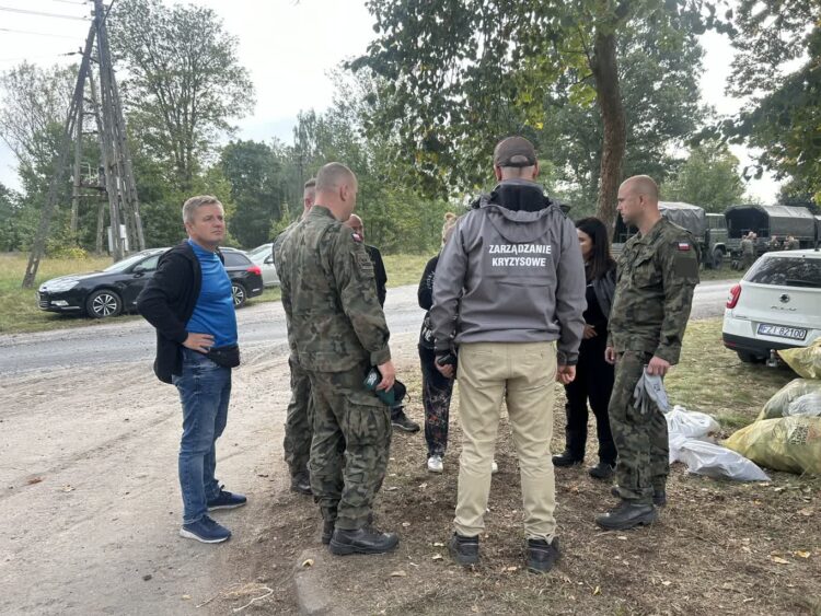 Nocna akcja w Brodach, gmina Sulechów się broni Radio Zachód - Lubuskie