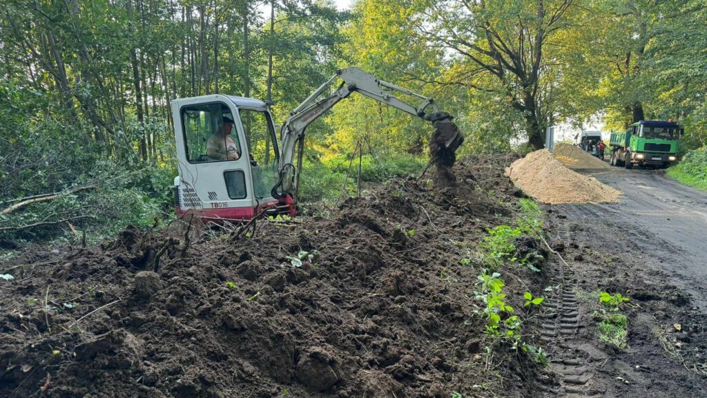 Gmina Czerwieńsk szykuje się na falę powodziową [ZDJĘCIA] Radio Zachód - Lubuskie