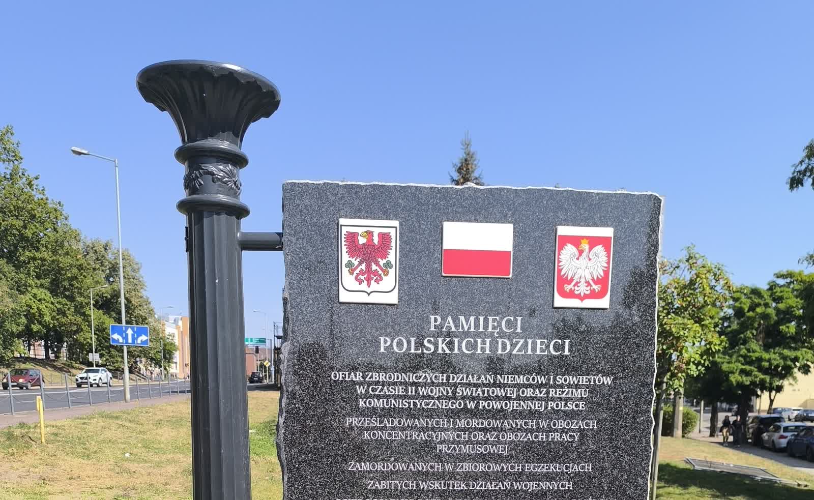 Odsłonięcie pomnika Dzieci Wojny w Gorzowie Radio Zachód - Lubuskie