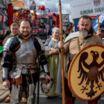 Ulicami Zielonej Góry przeszedł korowód winobraniowy. Bachus nie powiedział jeszcze ostatniego imprezowego słowa [GALERIA ZDJĘĆ] Radio Zachód - Lubuskie