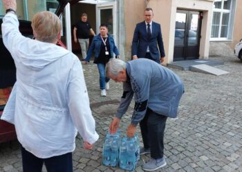 Poruszeni gorzowianie chcą pomagać powodzianom Radio Zachód - Lubuskie