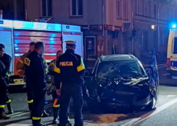 Zderzenie wozu strażackiego z volkswagenem, ranna jedna osoba Radio Zachód - Lubuskie