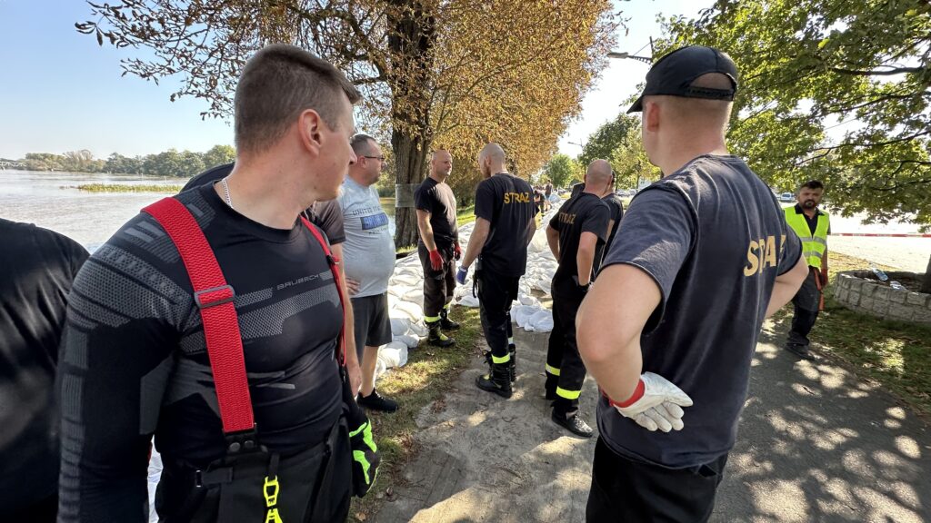 Zbliża się fala na Odrze. W Słubicach od niedzieli ograniczenia w ruchu tranzytowym [AKTUALIZOWANY] Radio Zachód - Lubuskie