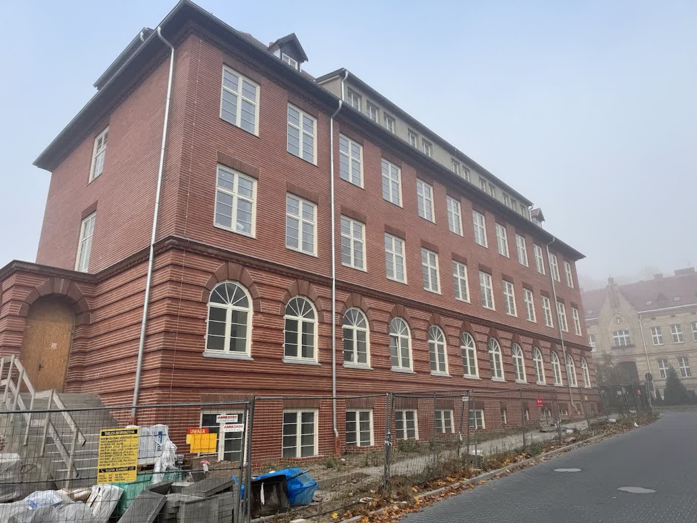 Prace wykończeniowe w internacie Radio Zachód - Lubuskie