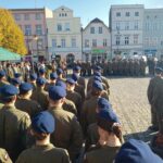 Uroczyste ślubowanie klas mundurowych w Żaganiu [ZDJĘCIA] Radio Zachód - Lubuskie