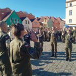 Uroczyste ślubowanie klas mundurowych w Żaganiu [ZDJĘCIA] Radio Zachód - Lubuskie