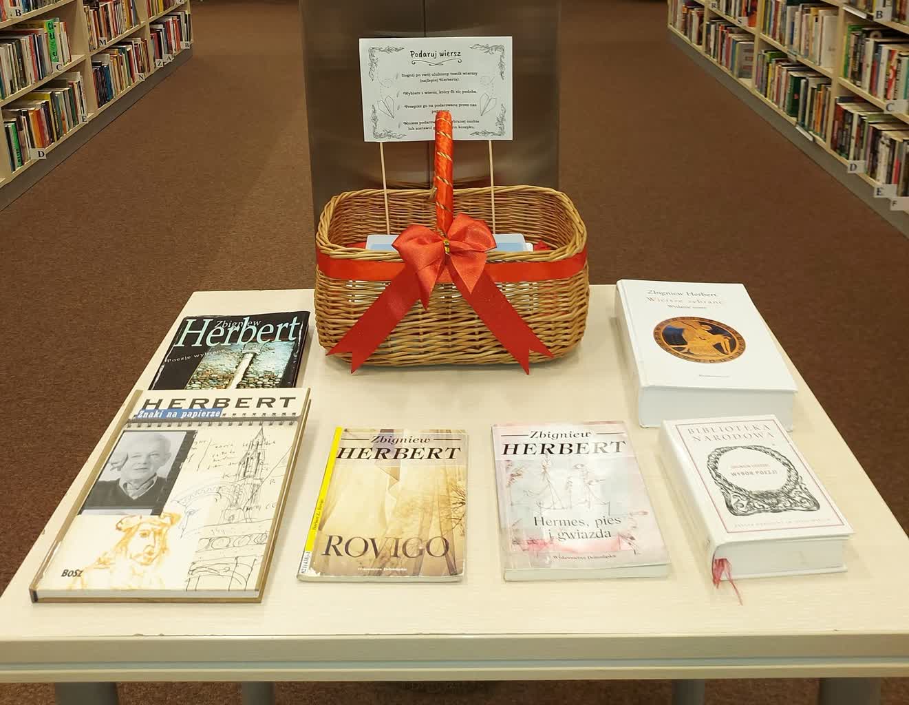 Akcja „Podaruj wiersz” w gorzowskiej bibliotece Radio Zachód - Lubuskie