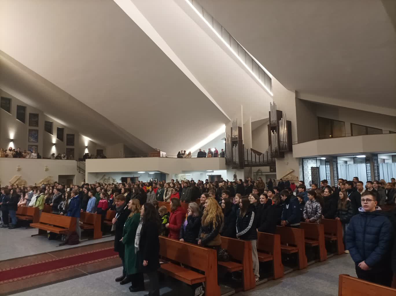 Modlitewny Wieczór Młodych w Zielonej Górze [ZDJĘCIA] Radio Zachód - Lubuskie