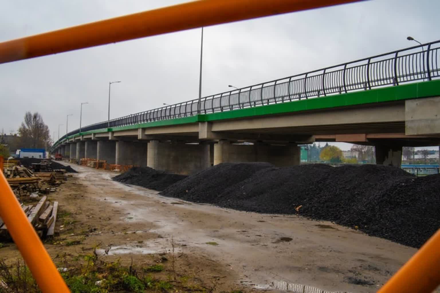 Nowa nitka wiaduktu na Zjednoczenia będzie dostępna już od niedzieli Radio Zachód - Lubuskie